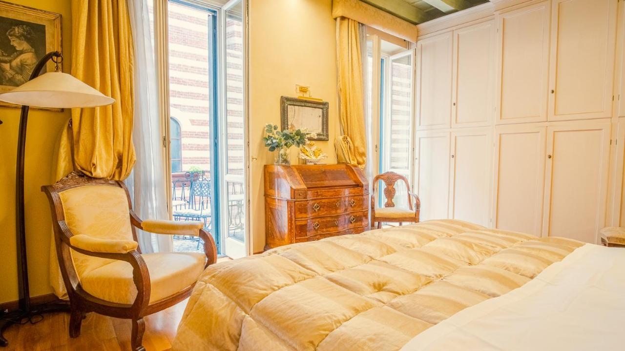 Residenza Dei Signori - Italian Homing Apartment เวโรนา ภายนอก รูปภาพ